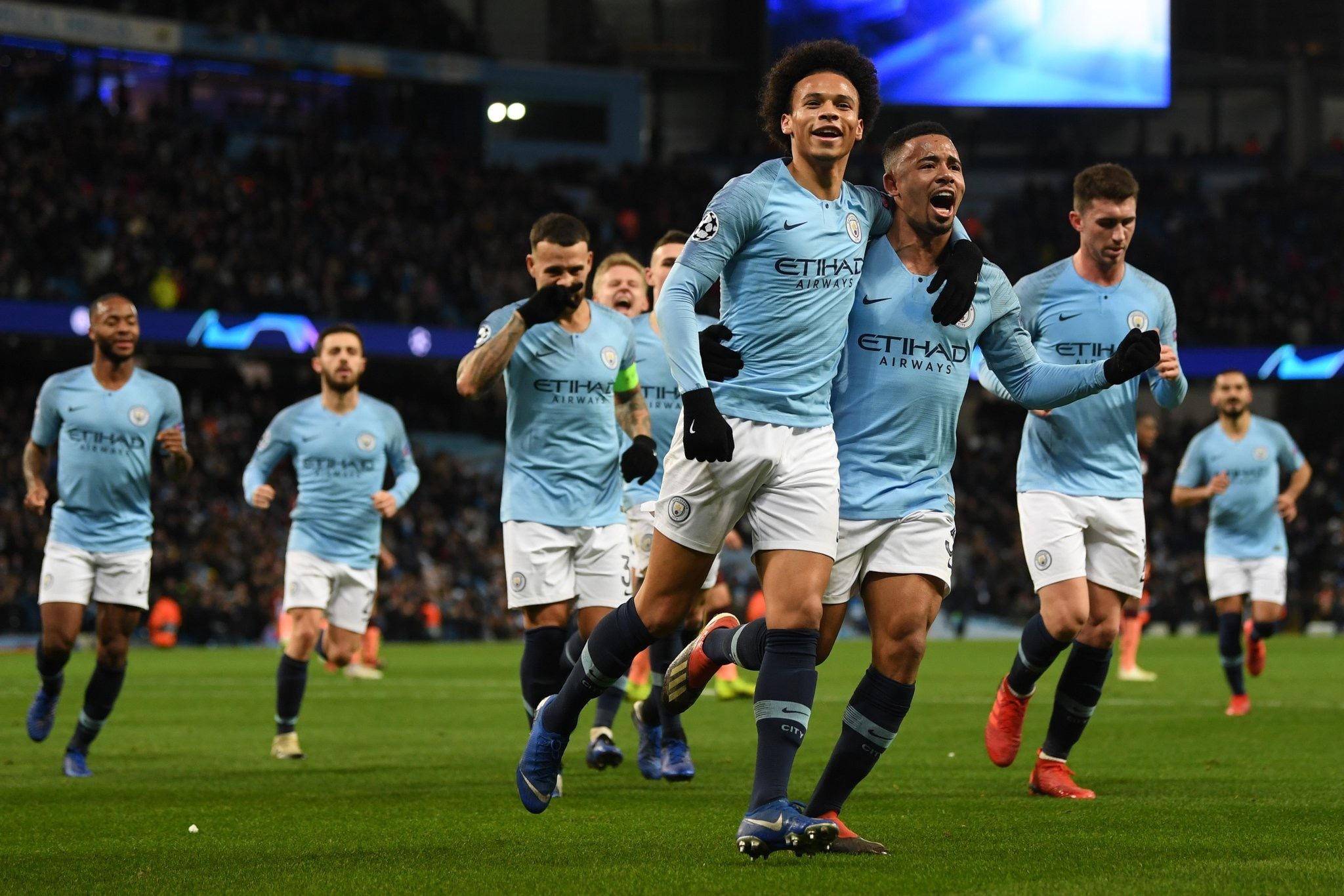 级的球员和 级的球员和